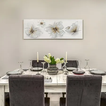 Bluewind * Sarakinádhon