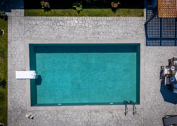 Bluewind * Sarakinádhon