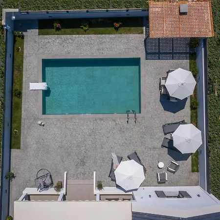 Bluewind Villa Sarakinádhon